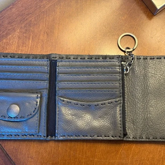 Lucky Brand Charcoal Grey Leather Wallet Purse - Picture 2 of 3